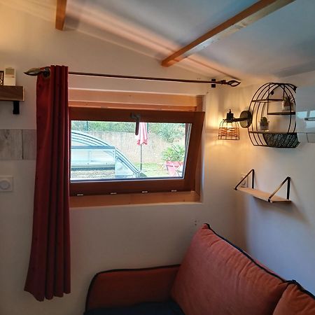 Chalet Charmant Avec Piscine Mercuer ภายนอก รูปภาพ